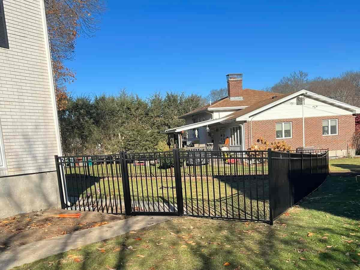 Fence Contractor in Boxford, MA Best Fence Contractor in Boxford MA