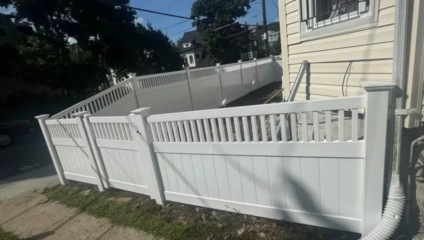 The Best Unique Residential Fencing Options To Solve Space And Safety Issues The Best Unique Residential Fencing Options To Solve Space And Safety Issues